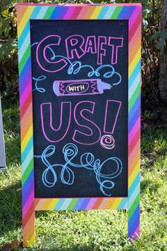 Kids crafting